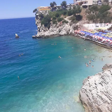 Apartament Lungomare Free Wi-fi Vakantiehuis Vlorë