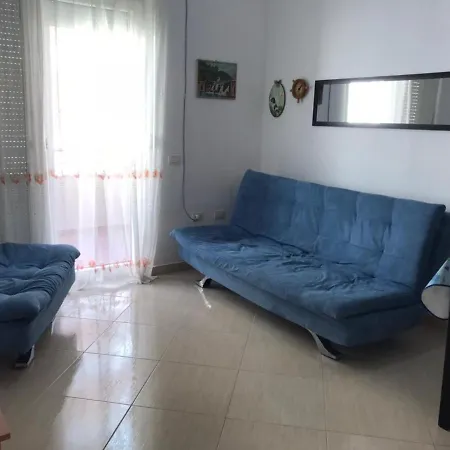 Apartament Lungomare Free Wi-fi Vakantiehuis Vlorë